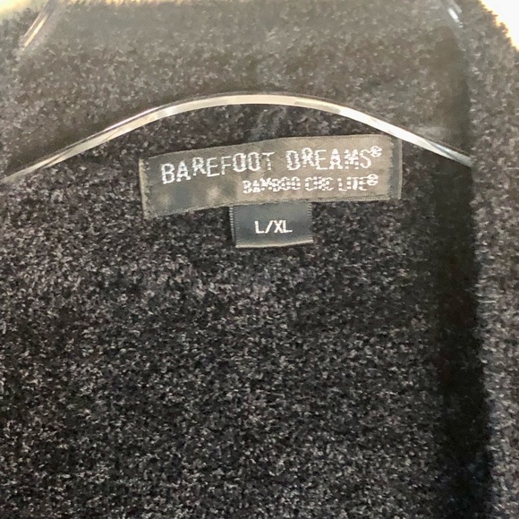 Barefoot Dreams Bamboo Lite Island Wrap - Picture 6 of 6